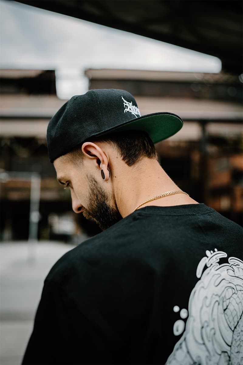 Black / green hat with BLACK LOTUS SNAPBACK print - Wolfpack Clothing