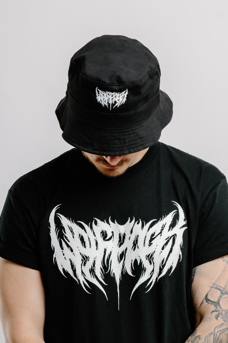 Black hat with CORE BUCKET HAT print - Wolfpack Clothing