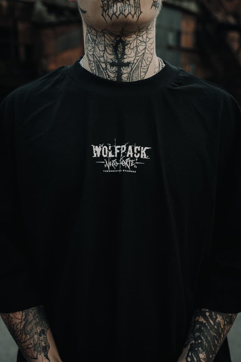 Black oversized t-shirt with TOTEM OF DEATH OVERSIZED TEE UNISEX print - Wolfpack Clothing