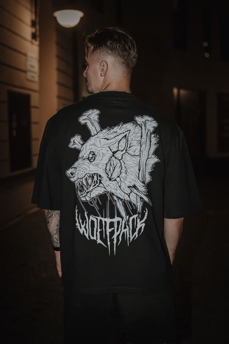 Black oversized t-shirt with UNDEAD OVERSIZED TEE UNISEX print - Wolfpack Clothing