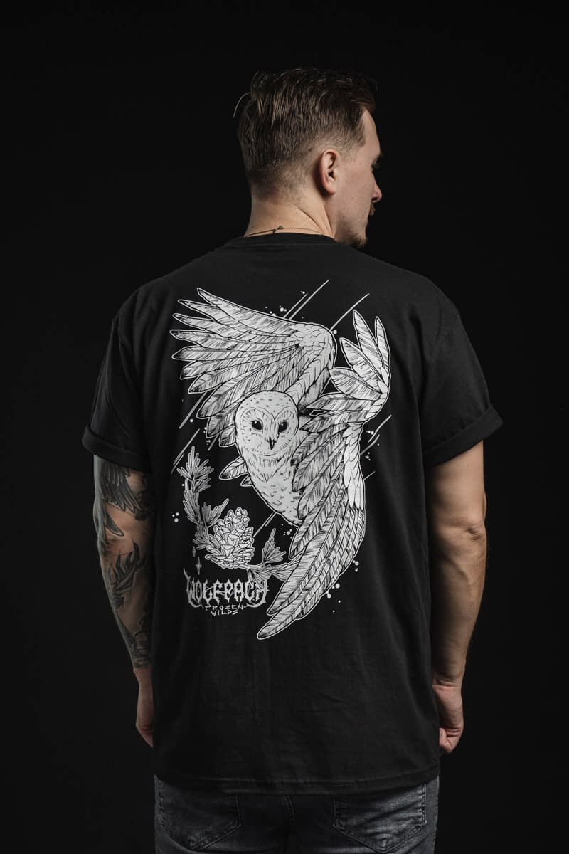 Black t-shirt with ARCTIC WIND TEE UNISEX print - Wolfpack Clothing