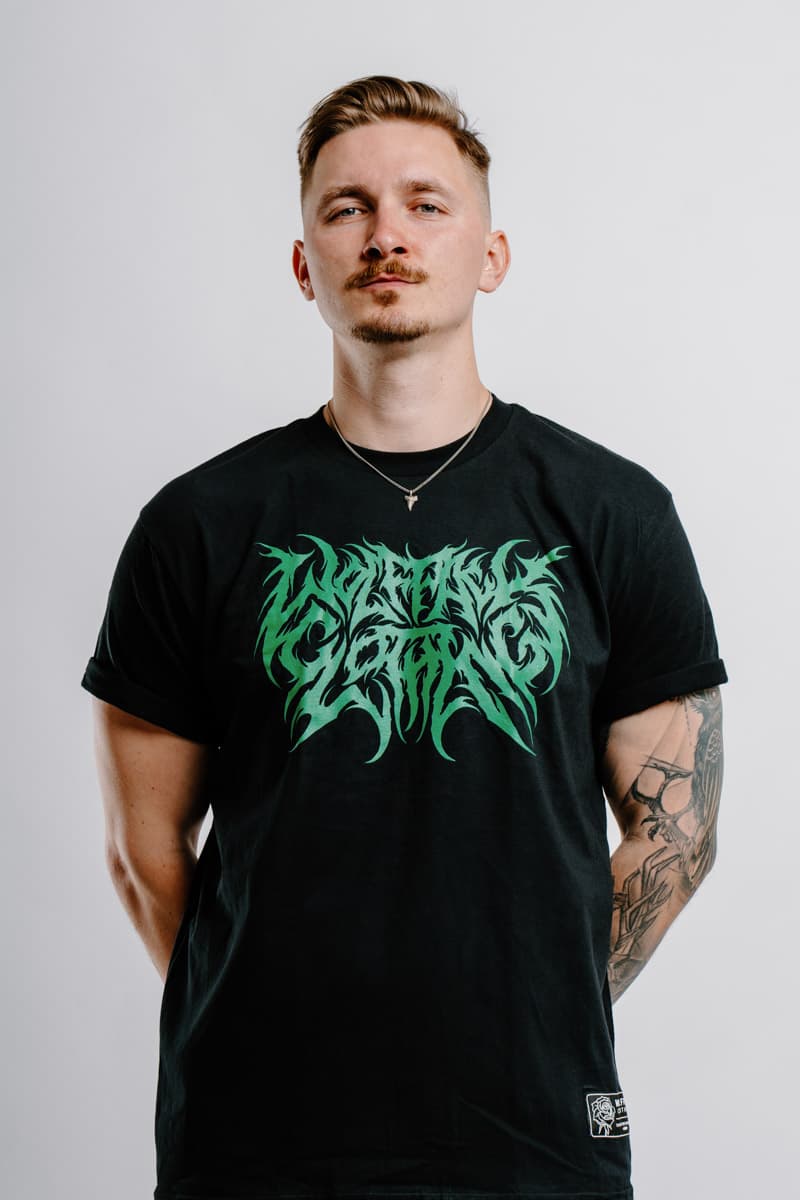 Black t-shirt with CHAOS TEE UNISEX print - Wolfpack Clothing