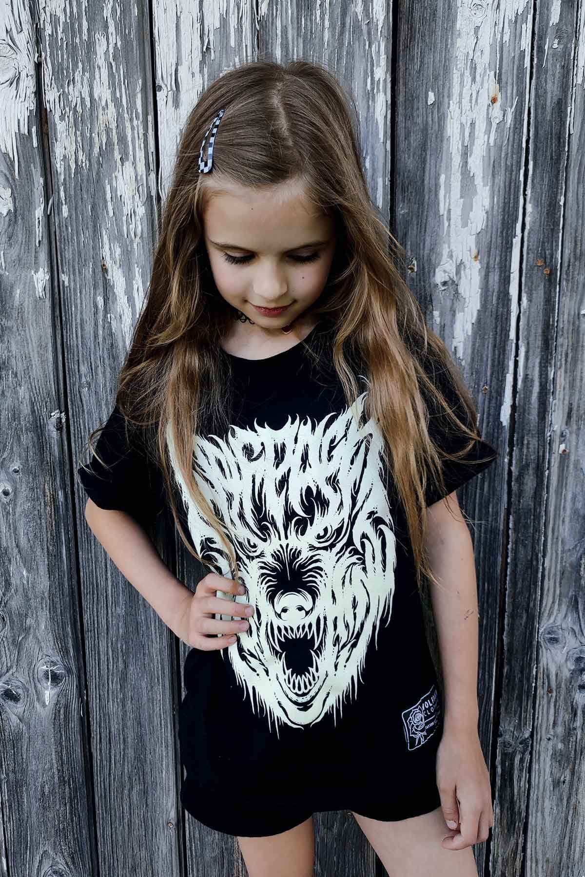 Black kids t-shirt with CORE WOLF TEE KIDS print - Wolfpack Clothing