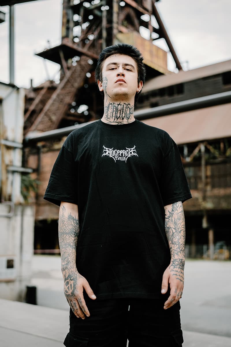 Black t-shirt with JUNGLE KING TEE UNISEX print - Wolfpack Clothing