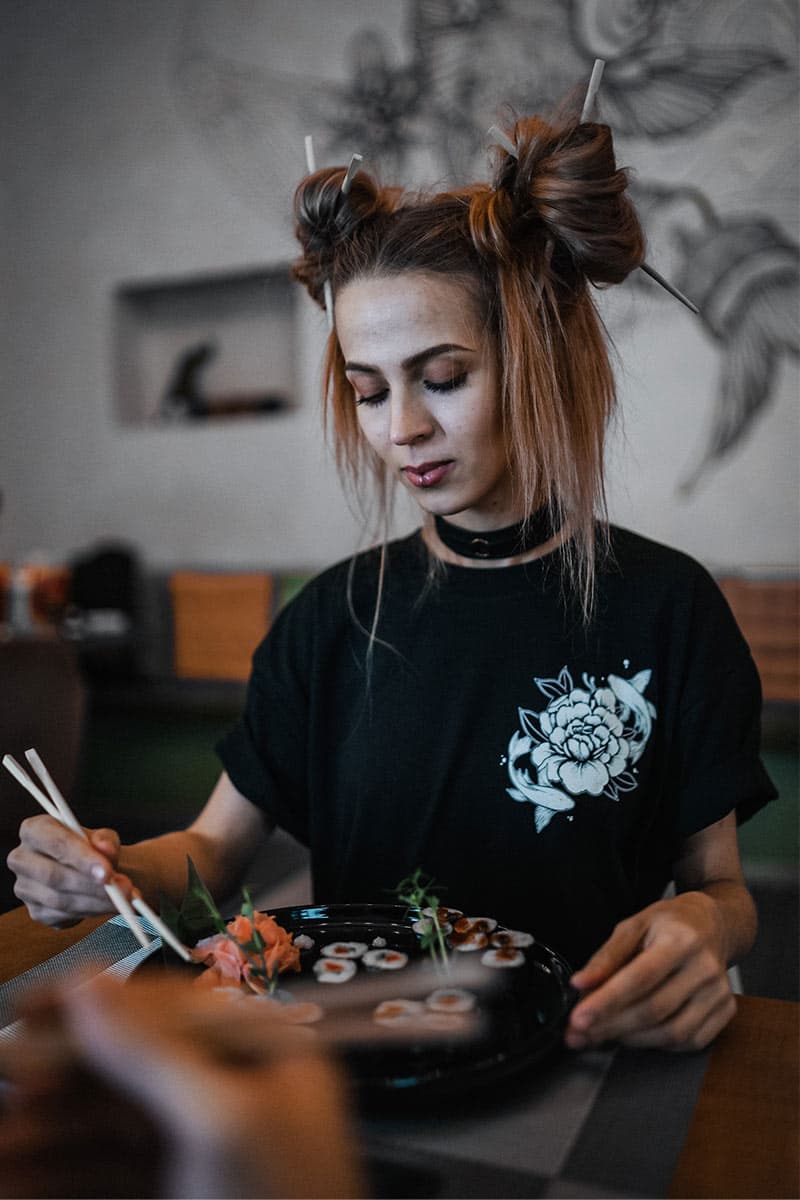 Black t-shirt with NISHIKIGOI TEE UNISEX print - Wolfpack Clothing