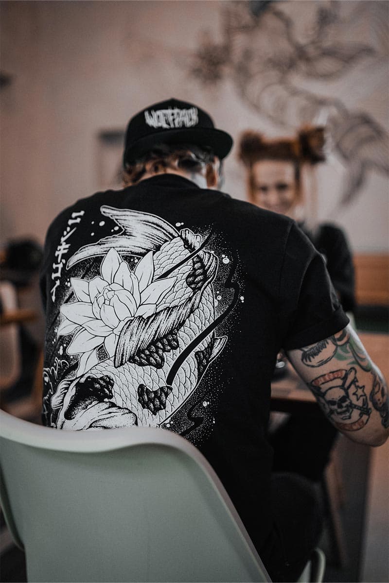 Black t-shirt with NISHIKIGOI TEE UNISEX print - Wolfpack Clothing