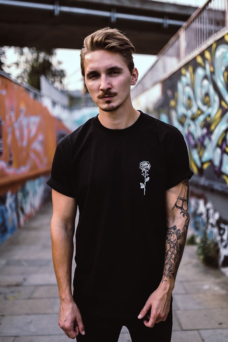 Black t-shirt with POISONED ROSE TEE UNISEX print - Wolfpack Clothing