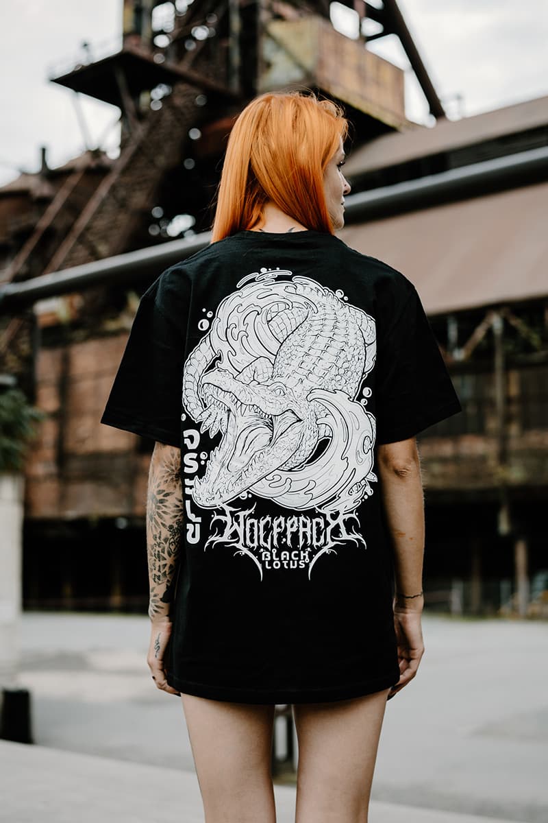 Black t-shirt with SCALES & SILENCE TEE UNISEX print - Wolfpack Clothing