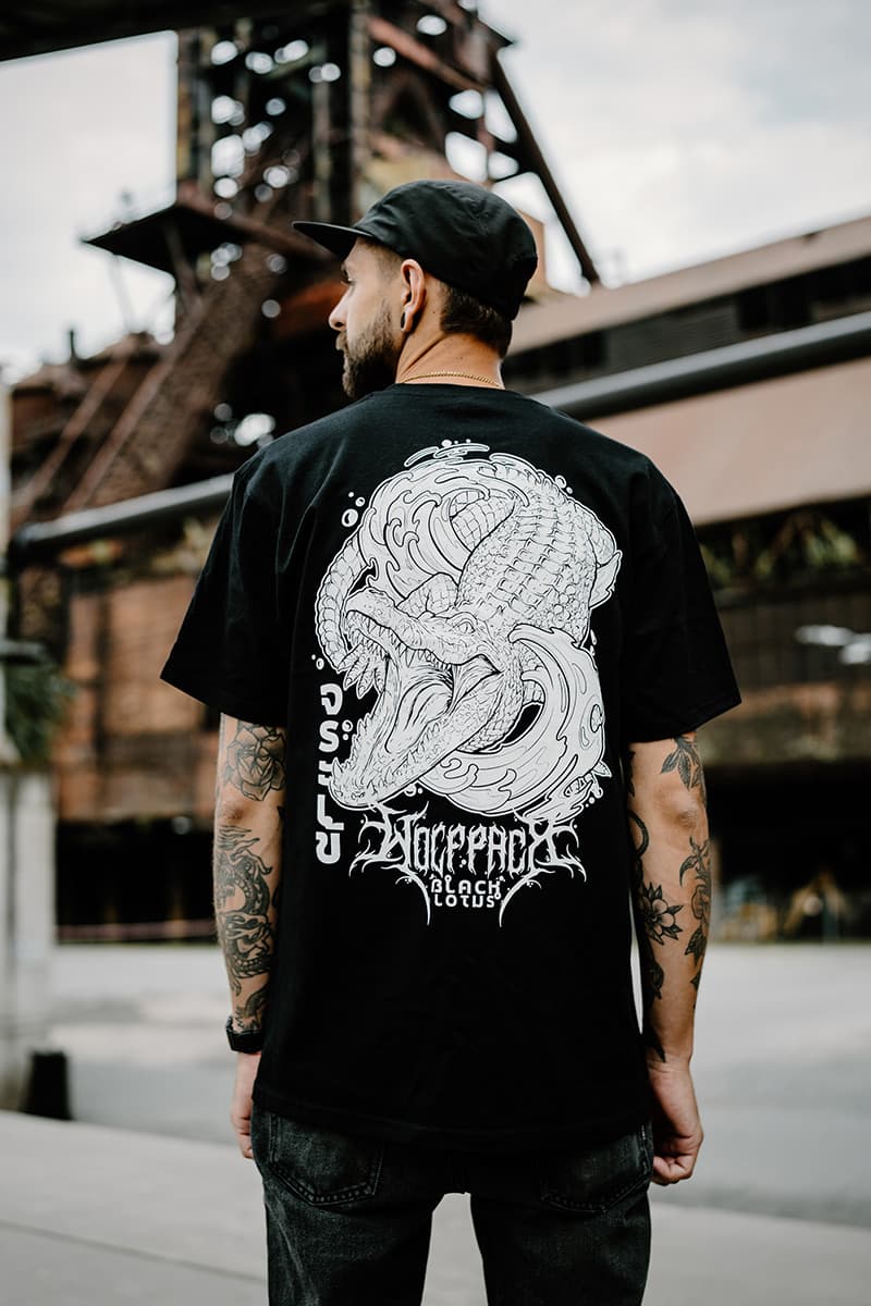 Black t-shirt with SCALES & SILENCE TEE UNISEX print - Wolfpack Clothing