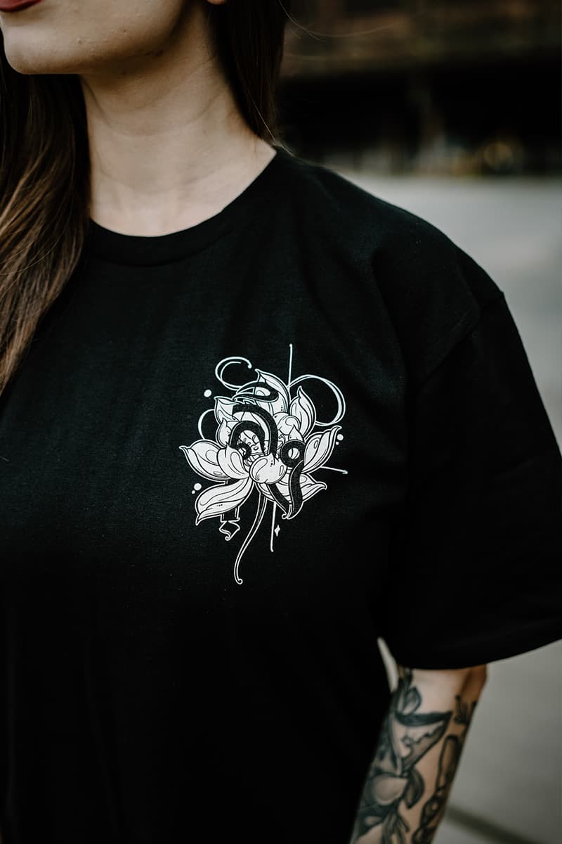 Black t-shirt with TEMPLE GUARDIAN TEE UNISEX print - Wolfpack Clothing
