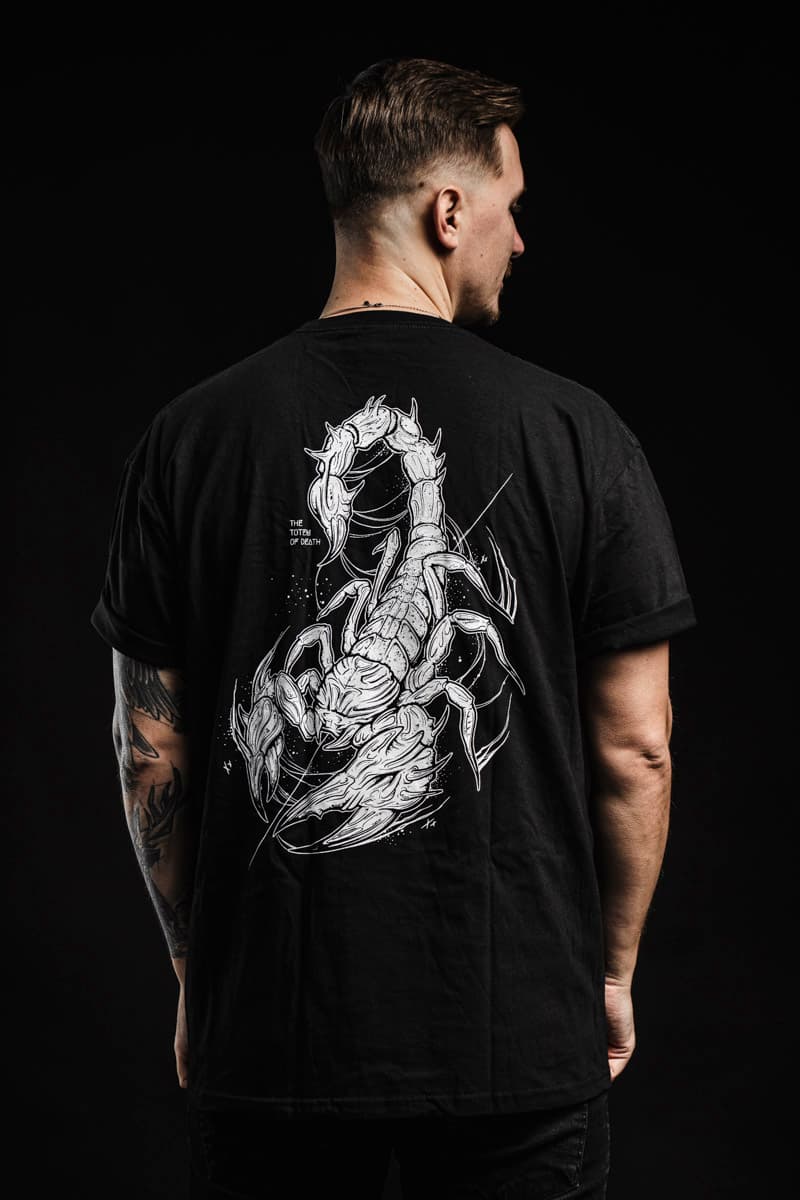 Black t-shirt with TOTEM OF DEATH TEE UNISEX print - Wolfpack Clothing