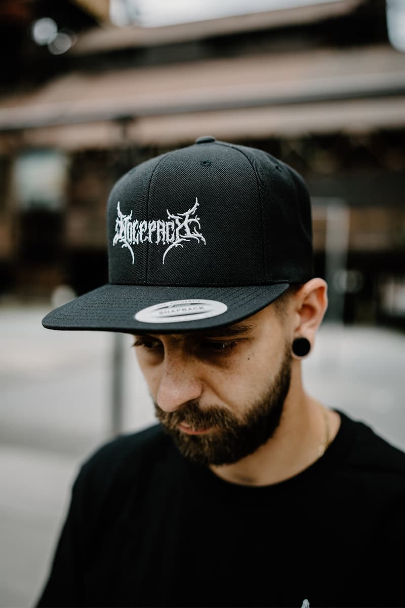 Black hat with BLACK LOTUS SNAPBACK print - Wolfpack Clothing
