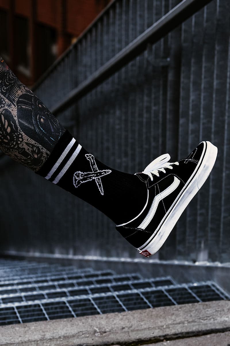 Black socks with WOLFPACK METAL SOCKS print - Wolfpack Clothing