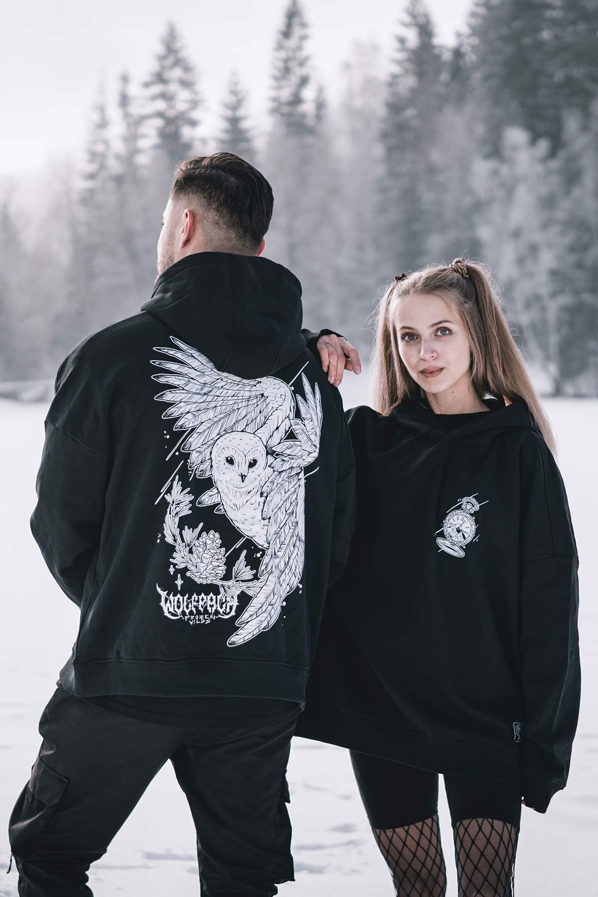 Black oversized hoodie with ARCTIC WIND OVERSIZED HOODIE UNISEX print - Wolfpack Clothing