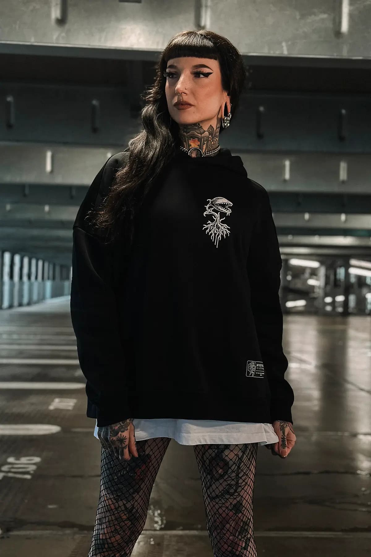 Black oversized hoodie with GRAVEBACK OVERSIZED HOODIE UNISEX print - Wolfpack Clothing
