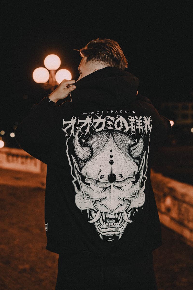 Black oversized hoodie with HANNYA OVERSIZED HOODIE UNISEX print - Wolfpack Clothing