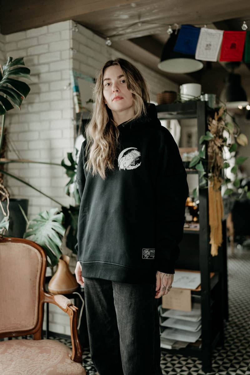 Black oversized hoodie with INTO THE UNKNOWN OVERSIZED HOODIE UNISEX print - Wolfpack Clothing