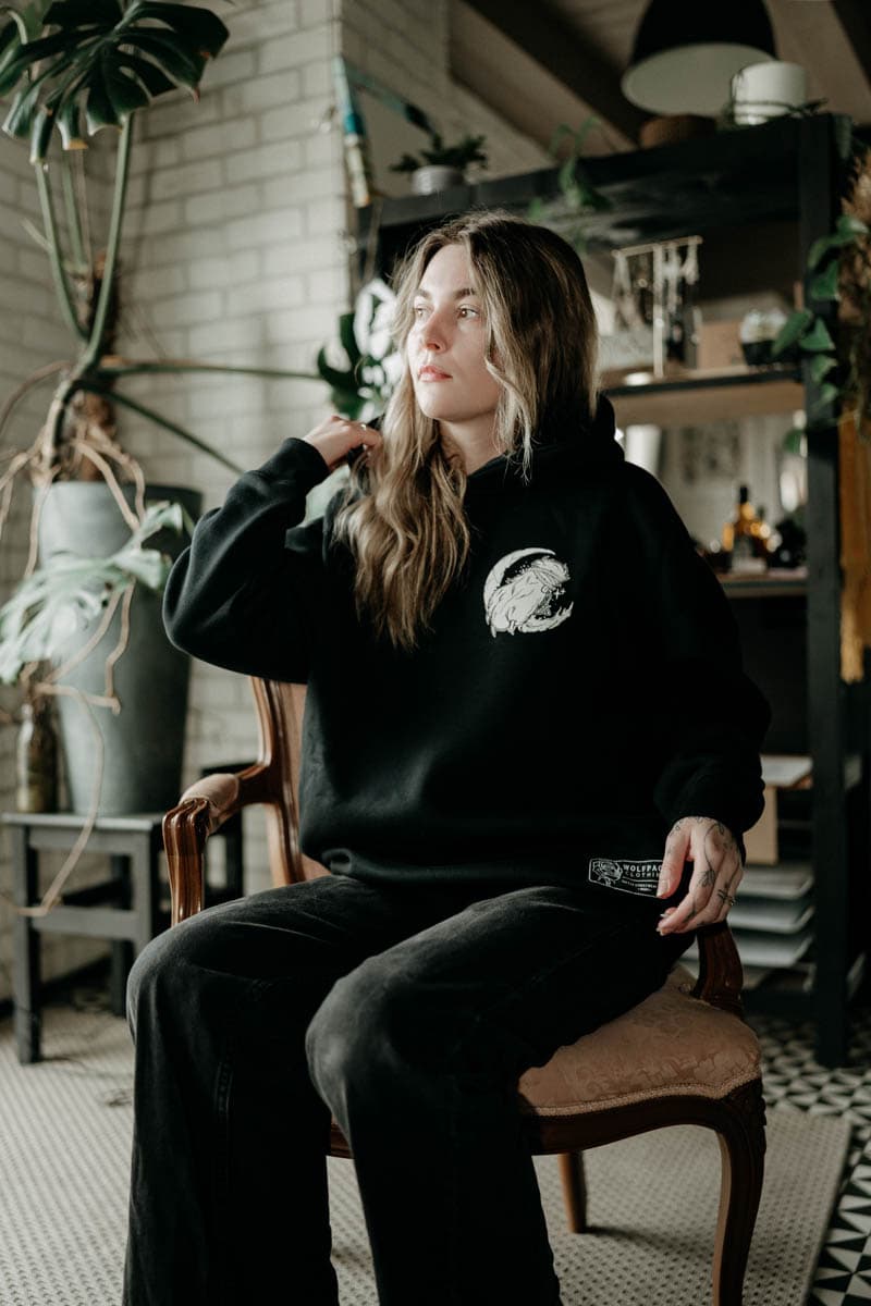 Black oversized hoodie with INTO THE UNKNOWN OVERSIZED HOODIE UNISEX print - Wolfpack Clothing