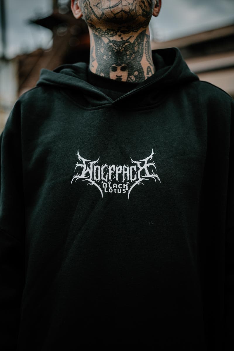Black oversized hoodie with JUNGLE KING OVERSIZED HOODIE UNISEX print - Wolfpack Clothing
