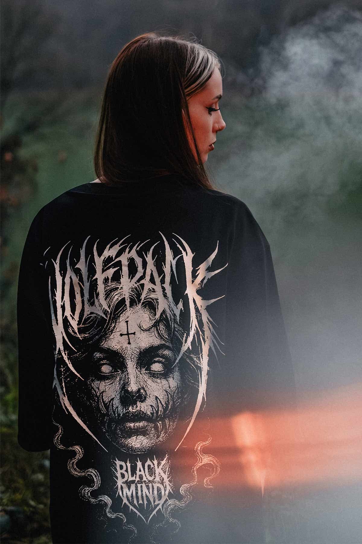 Black oversized t-shirt with BLACK RITUAL OVERSIZED TEE UNISEX print - Wolfpack Clothing