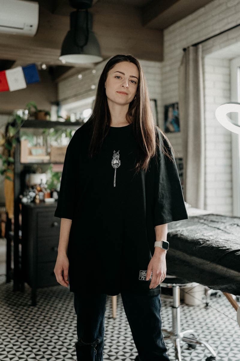 Black oversized t-shirt with CALL OF THE WILD OVERSIZED TEE UNISEX print - Wolfpack Clothing