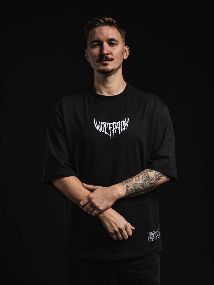 Black oversized t-shirt with CATHARSIS OVERSIZED TEE UNISEX print - Wolfpack Clothing