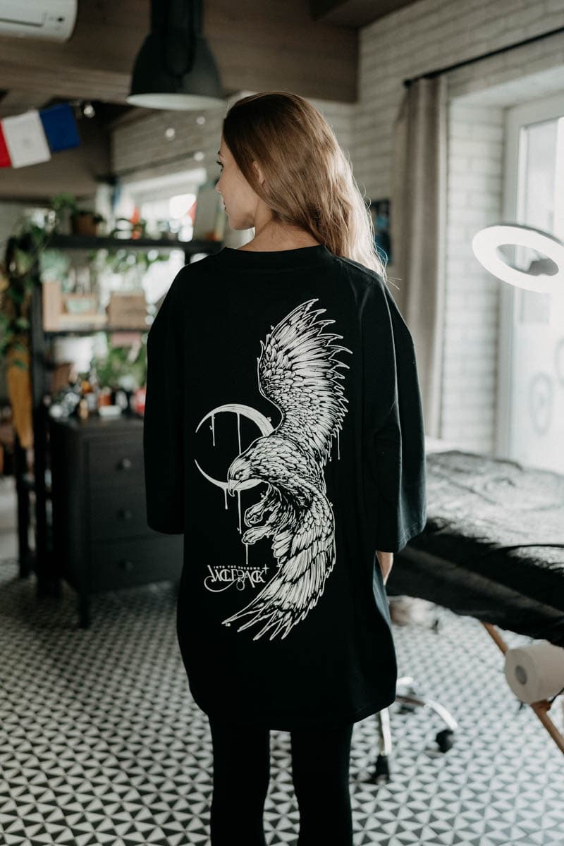 Black oversized t-shirt with CREATURE OF PREY OVERSIZED TEE UNISEX print - Wolfpack Clothing