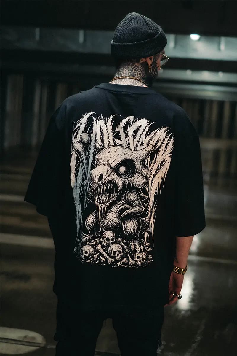 Black oversized t-shirt with DEATHLING OVERSIZED TEE UNISEX print - Wolfpack Clothing