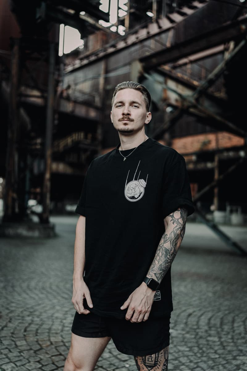 Black oversized t-shirt with FORBIDDEN FRUIT OVERSIZED TEE UNISEX print - Wolfpack Clothing