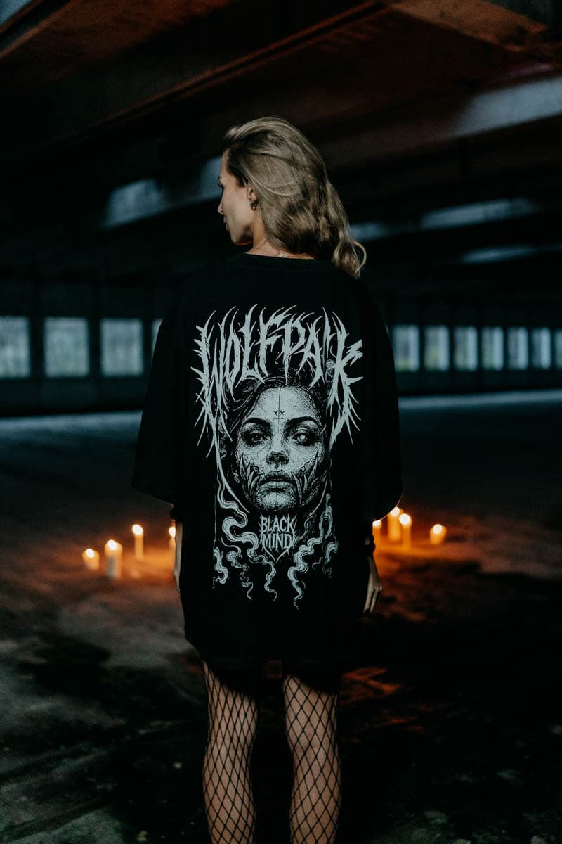 Black oversized t-shirt with HELL WITHIN OVERSIZED TEE UNISEX print - Wolfpack Clothing