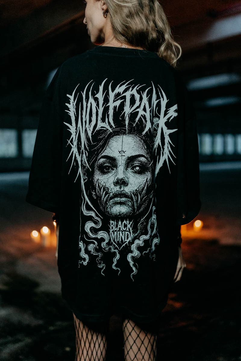 Black oversized t-shirt with HELL WITHIN OVERSIZED TEE UNISEX print - Wolfpack Clothing