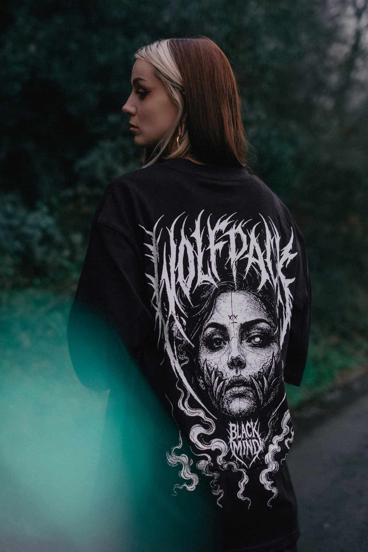 Black oversized t-shirt with HELL WITHIN OVERSIZED TEE UNISEX print - Wolfpack Clothing