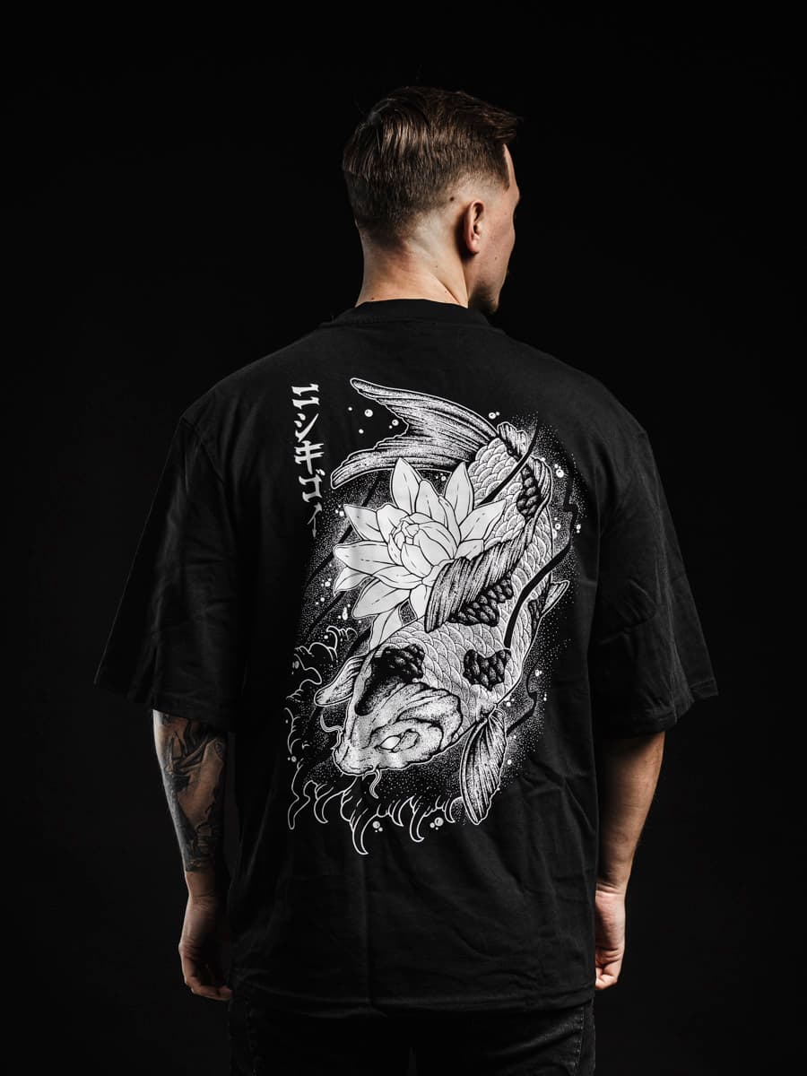 Black oversized t-shirt with NISHIKIGOI OVERSIZED TEE UNISEX print - Wolfpack Clothing
