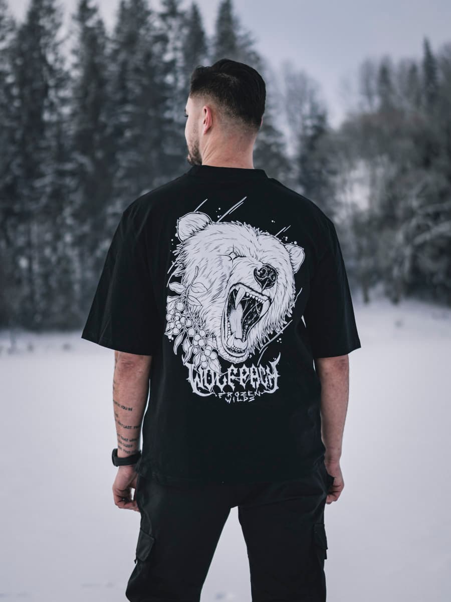Black oversized t-shirt with NORDIC HUNTER OVERSIZED TEE UNISEX print - Wolfpack Clothing