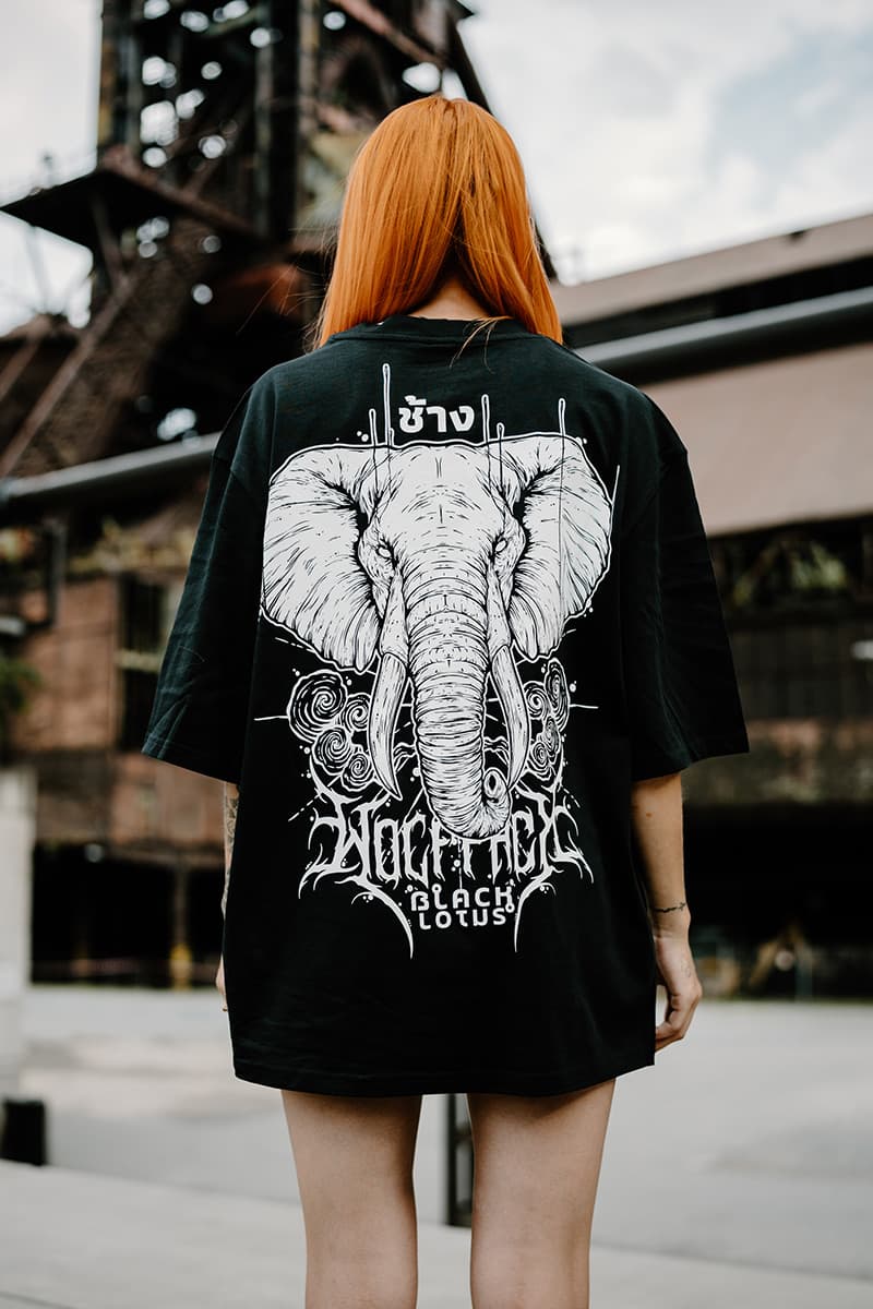 Black oversized t-shirt with ROYAL TUSKS OVERSIZED TEE UNISEX print - Wolfpack Clothing