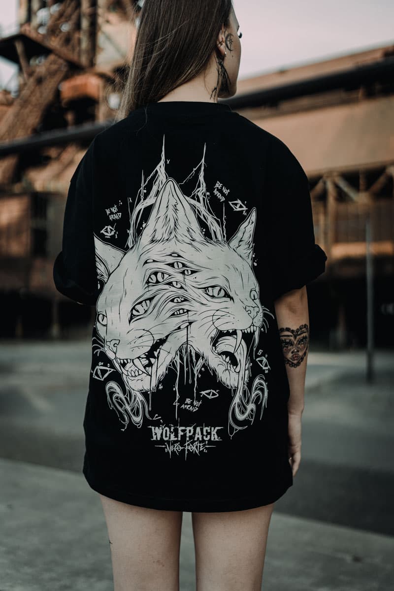 Black oversized t-shirt with THE MOON OVERSIZED TEE UNISEX print - Wolfpack Clothing