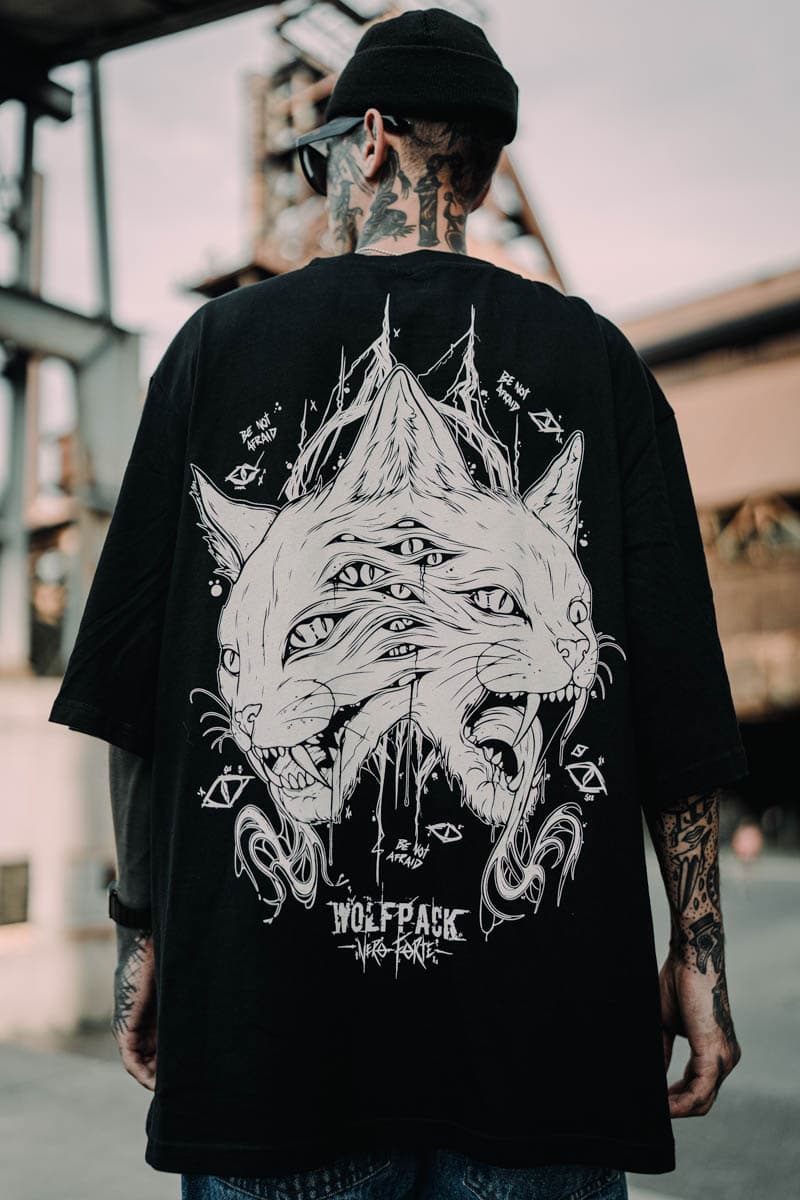 Black oversized t-shirt with THE MOON OVERSIZED TEE UNISEX print - Wolfpack Clothing