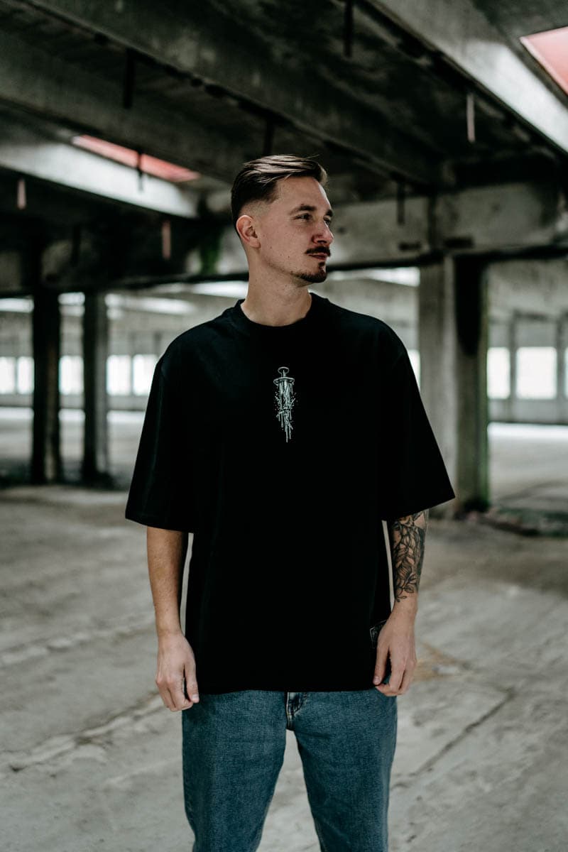 Black oversized t-shirt with TOXIC FAITH OVERSIZED TEE UNISEX print - Wolfpack Clothing