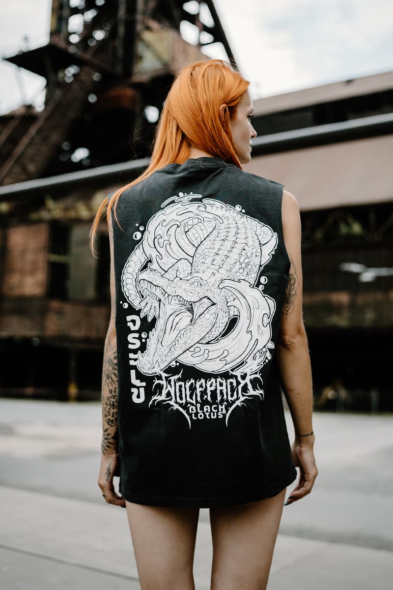 Black heavy tank top with SCALES & SILENCE HEAVY FADED TANK UNISEX print - Wolfpack Clothing