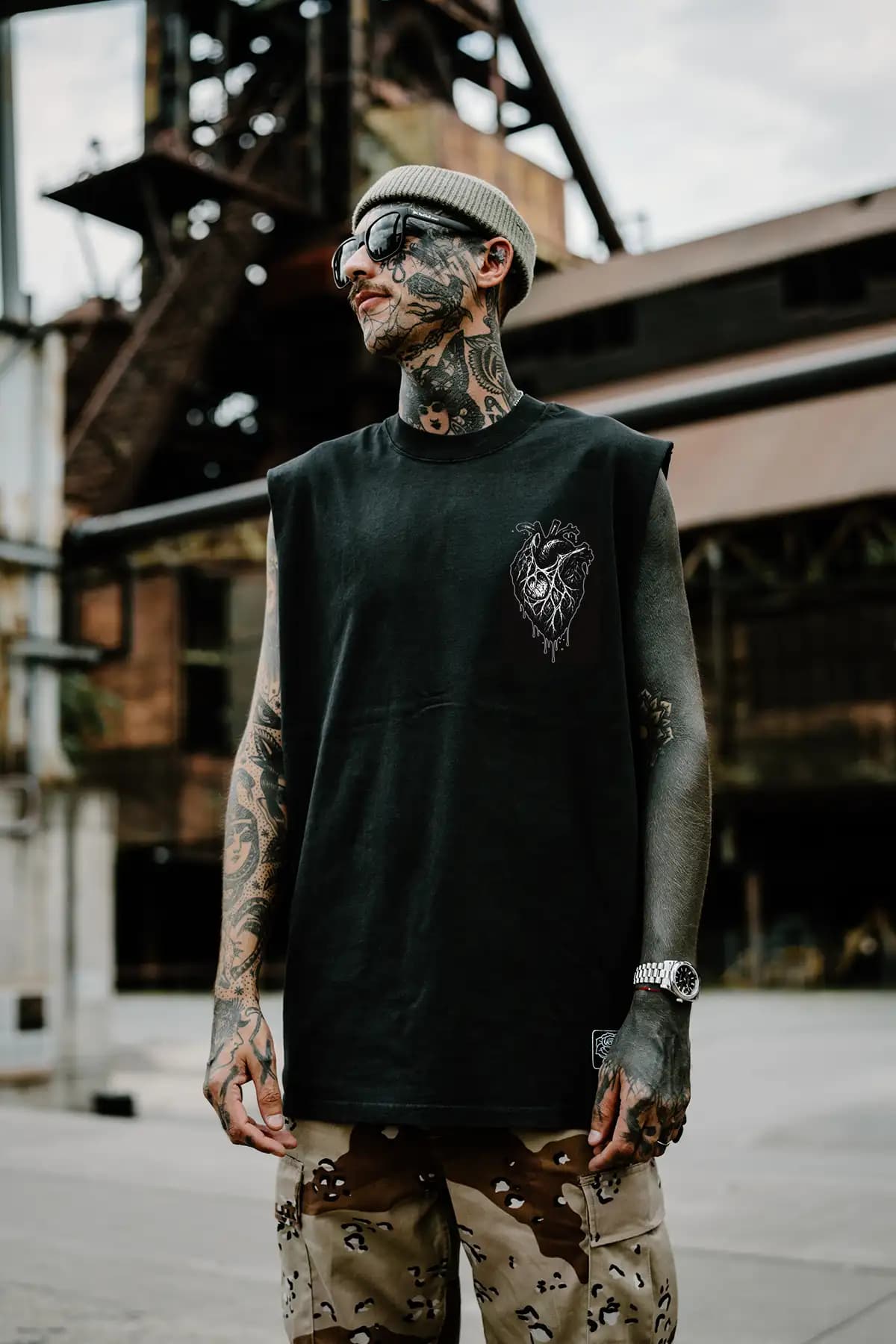 Black heavy tank top with ABYSS HOUND HEAVY FADED TANK UNISEX print - Wolfpack Clothing