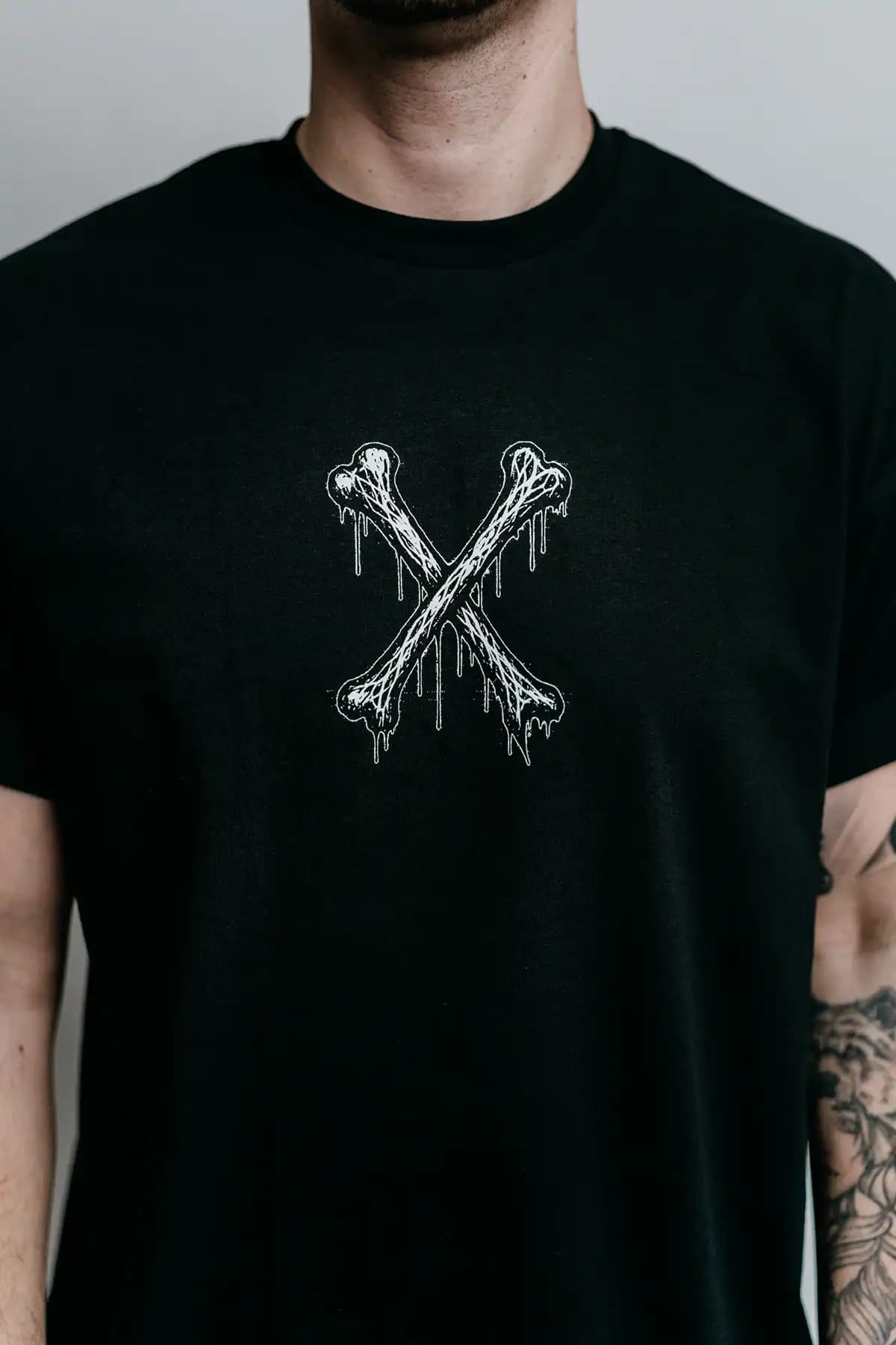 Black t-shirt with DEATHLING TEE UNISEX print - Wolfpack Clothing